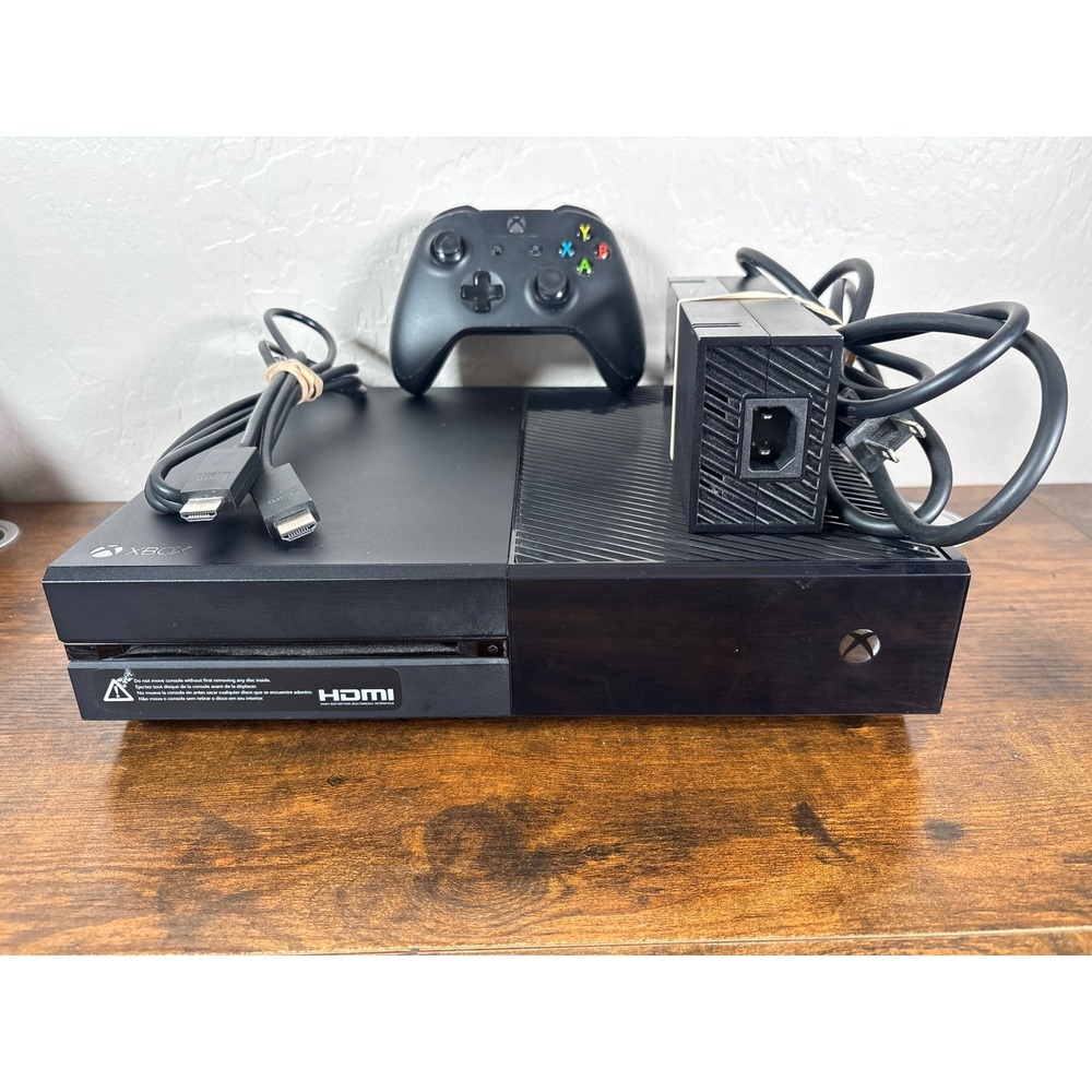 Microsoft Xbox One 500GB Black Console Model 1540 Bundle with Controller Cables